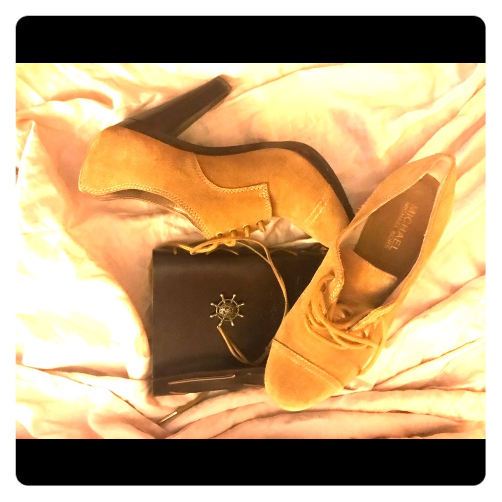 MICHAEL KORS Leather Shoes
